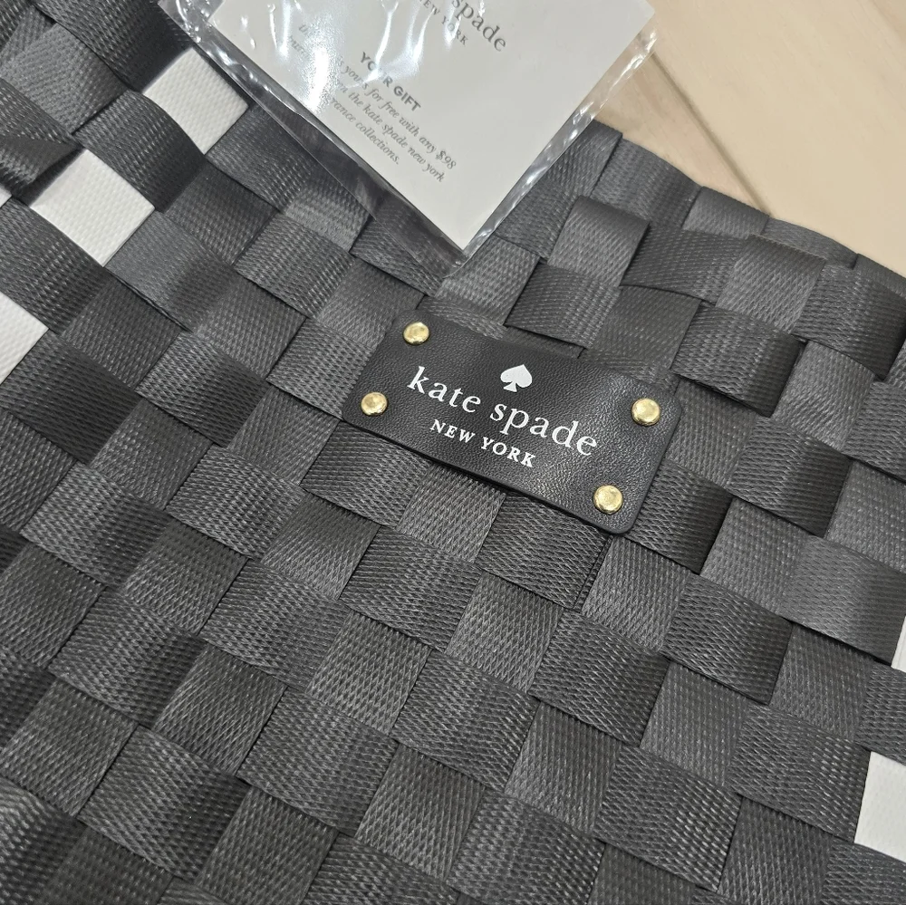 Kate Spade-Black+White Basket Weave-Woven Tote Beach Bag/Shopping/Travel